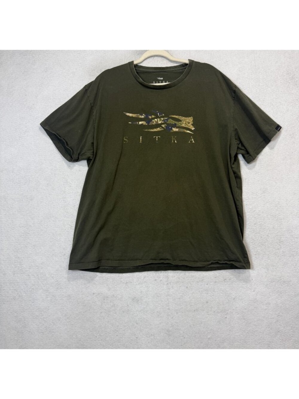 Sitka Shirt Mens 2XL Green Logo Graphic Tee 100% Pima Cotton Tagless Hunting